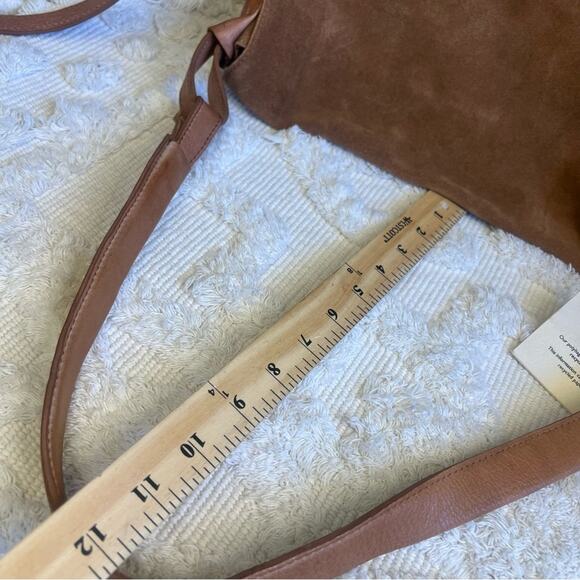 Free People Roswell Boho Slouchy Suede Leather Messenger Bag Tote Cognac Brown - Picture 15 of 16